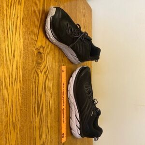 Homs Clifton 6 One One Time To Fly Black Athletic Running Shoes